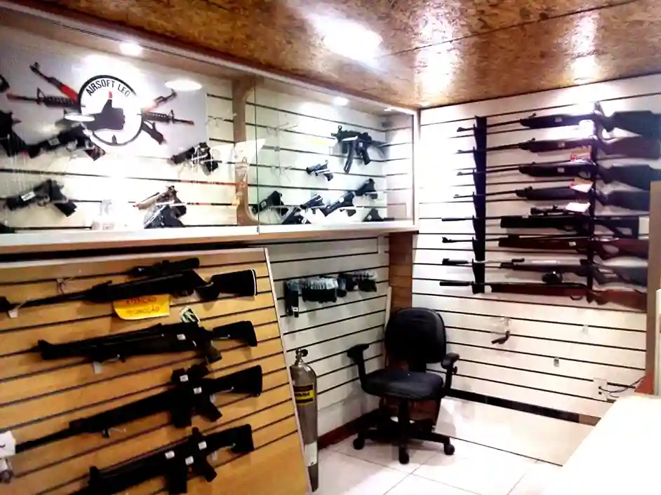 Setor de airsoft e carabinas da loja